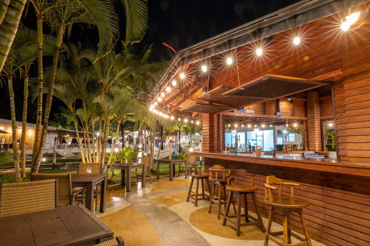 Arinara Beach Resort Phuket - Sha Extra Plus Bang Tao Beach  Esterno foto