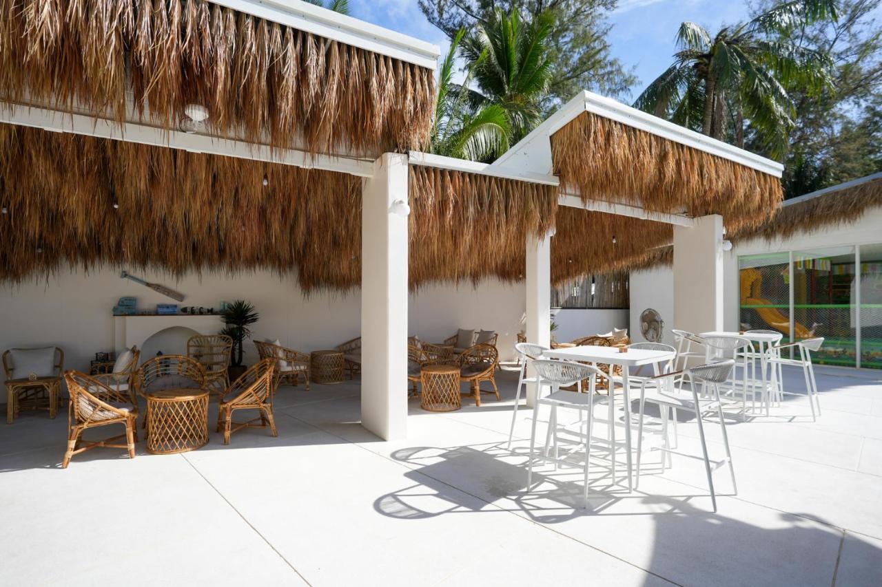 Arinara Beach Resort Phuket - Sha Extra Plus Bang Tao Beach  Esterno foto
