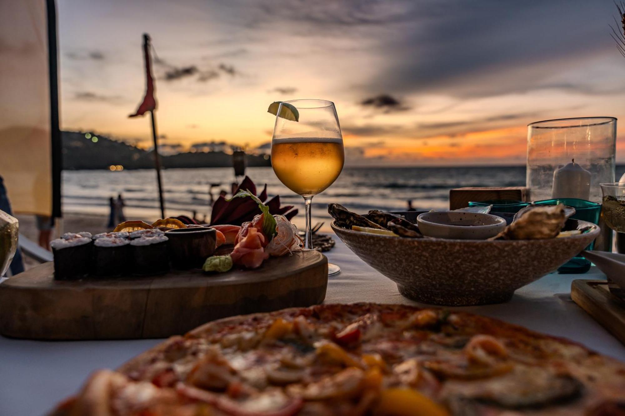 Arinara Beach Resort Phuket - Sha Extra Plus Bang Tao Beach  Esterno foto