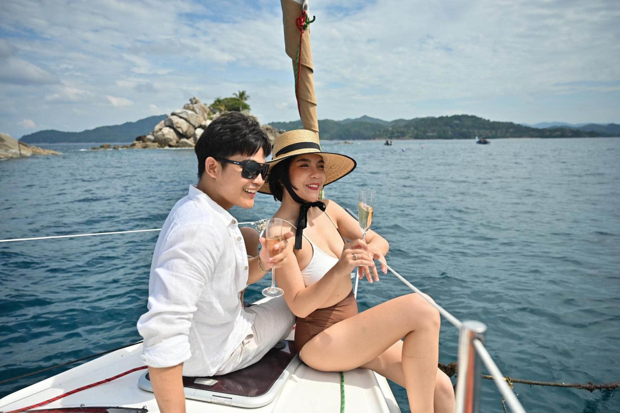 Arinara Beach Resort Phuket - Sha Extra Plus Bang Tao Beach  Esterno foto
